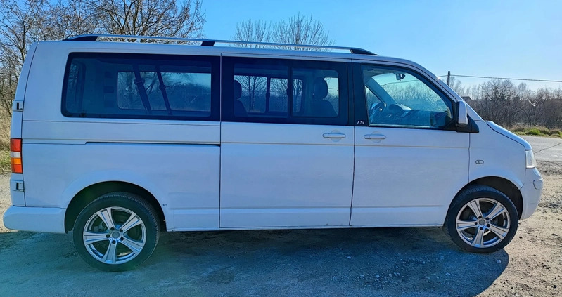 Volkswagen Caravelle cena 31500 przebieg: 352592, rok produkcji 2007 z Ząbki małe 466